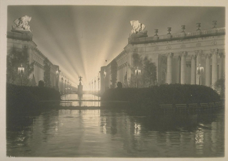 Court of Four Seasons, Henry Bacon-architect, illuminated by scintillator. Courtesy of UC-Berkeley. 