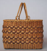 Maple Purse Basket. Image courtesy of Western Carolina University. 